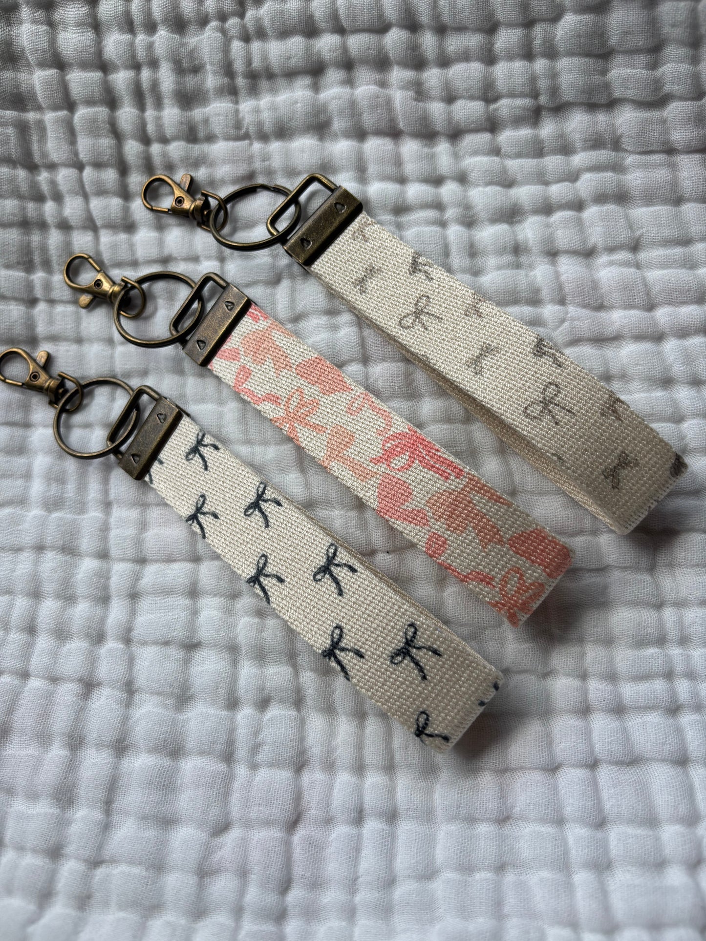 key chain // bows