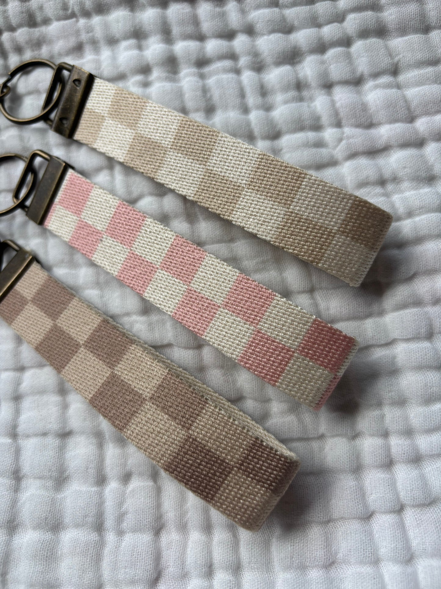 key chain // checkered
