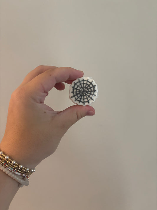 mini spider web bath bomb