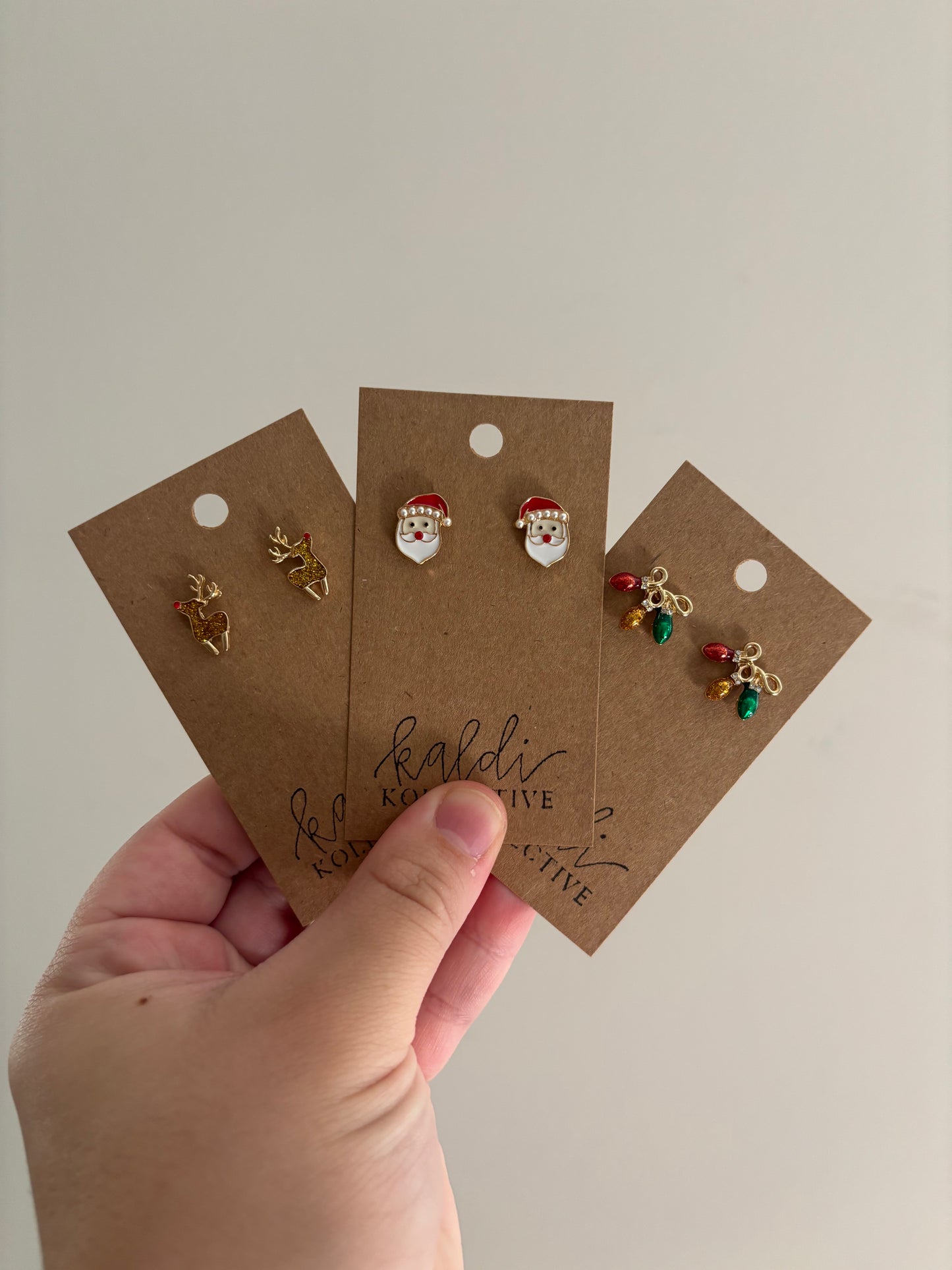 pearl / sparkle christmas earrings