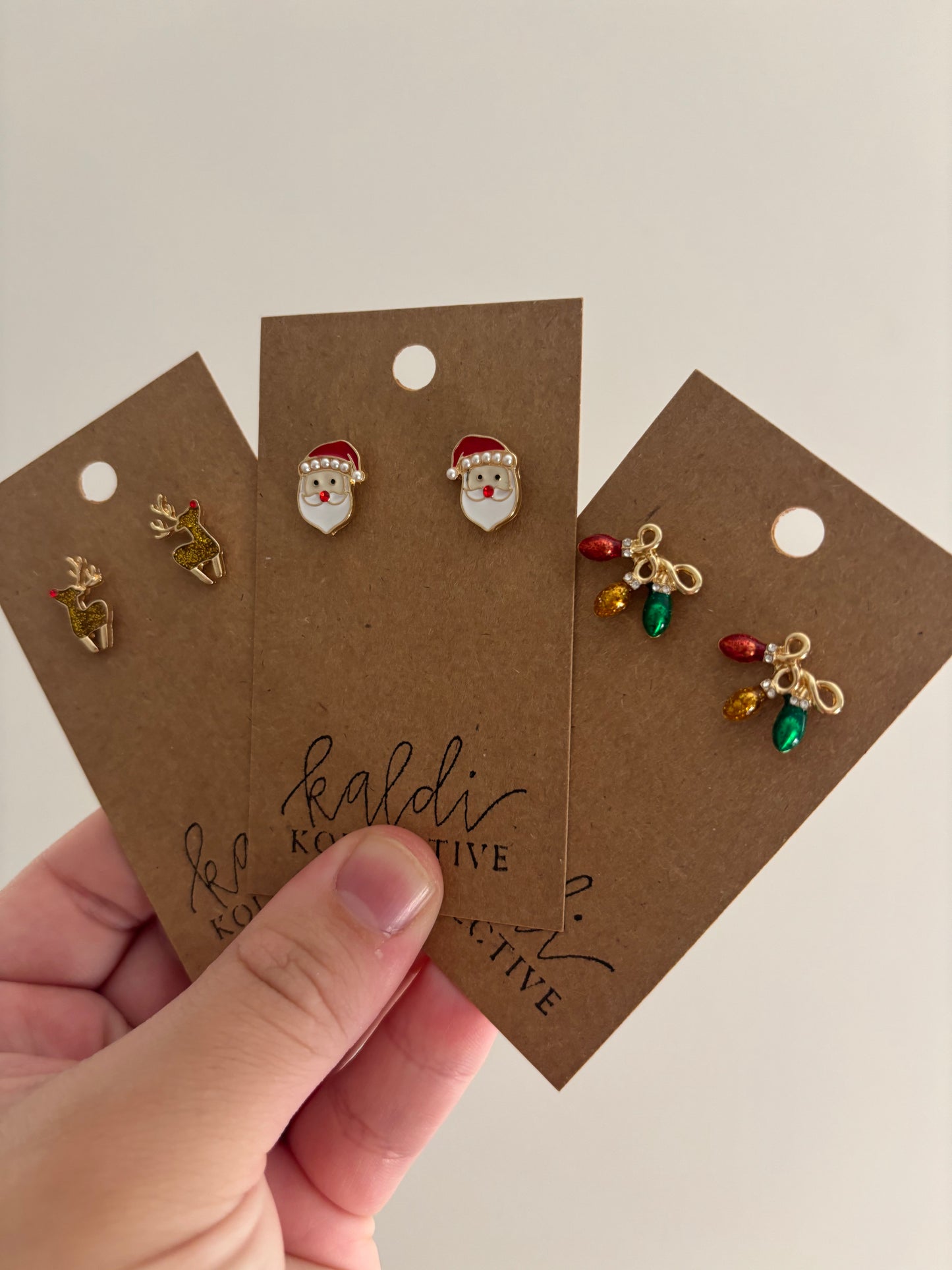 pearl / sparkle christmas earrings