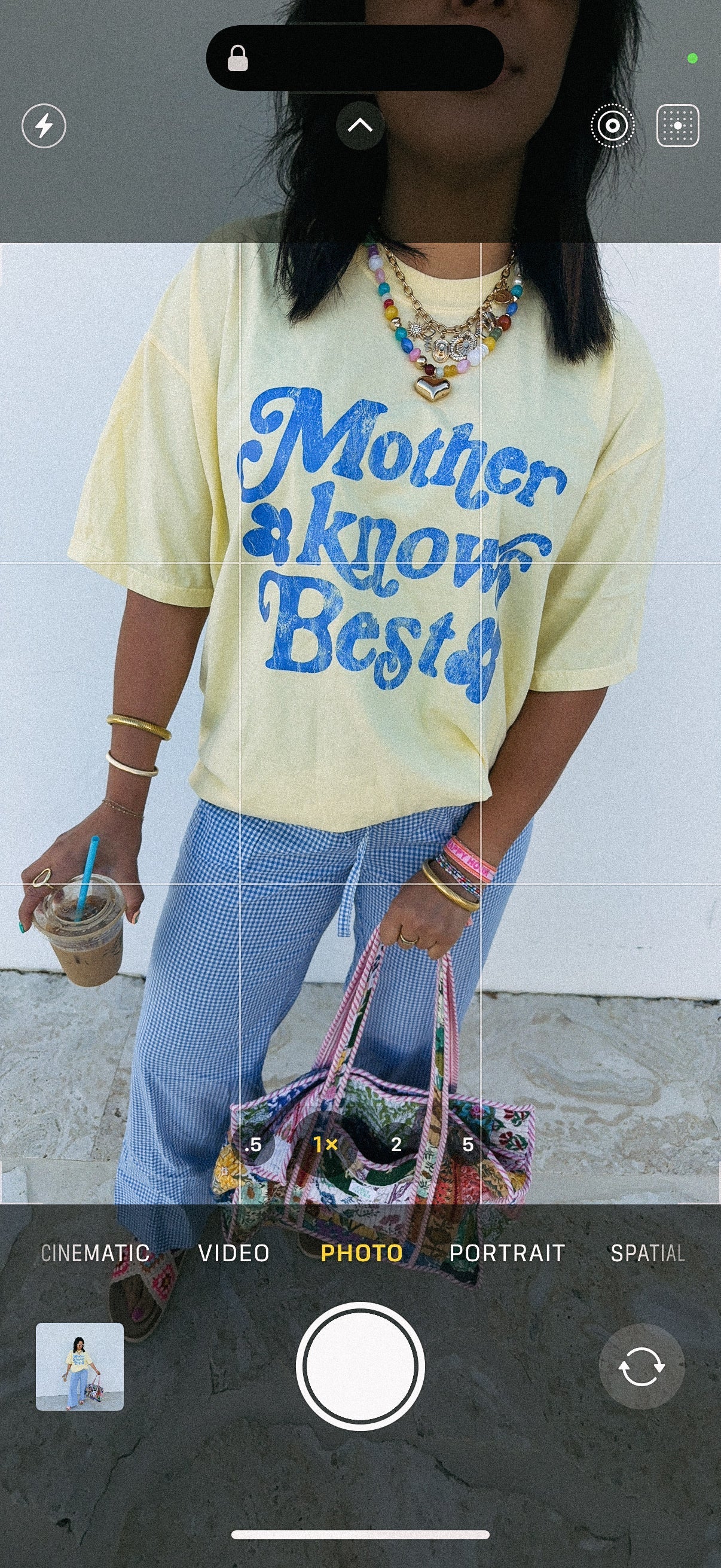 mother knows best graphic tee // women's