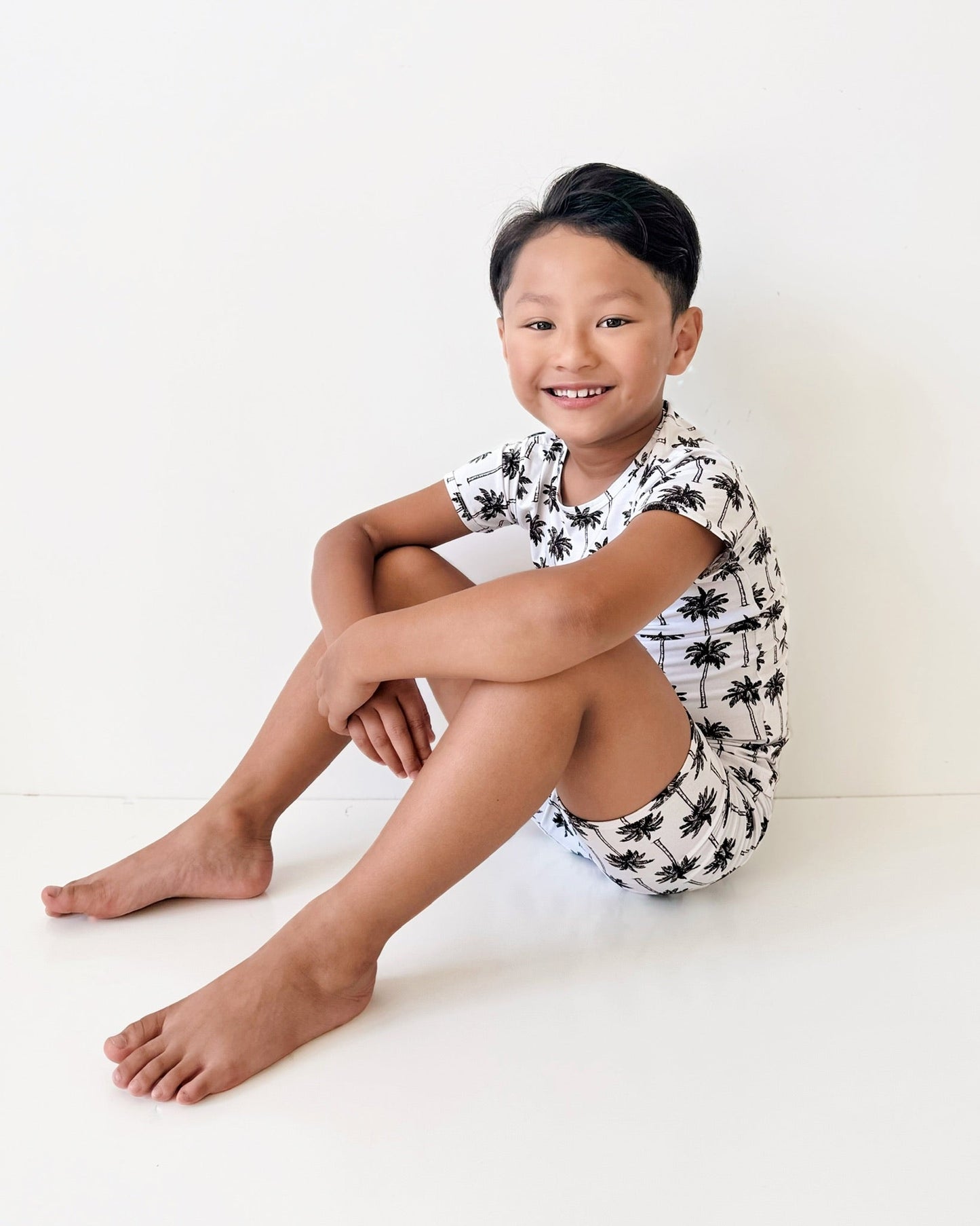 white palm bamboo pajamas // SHORTS SET (sizing up to 8/9)