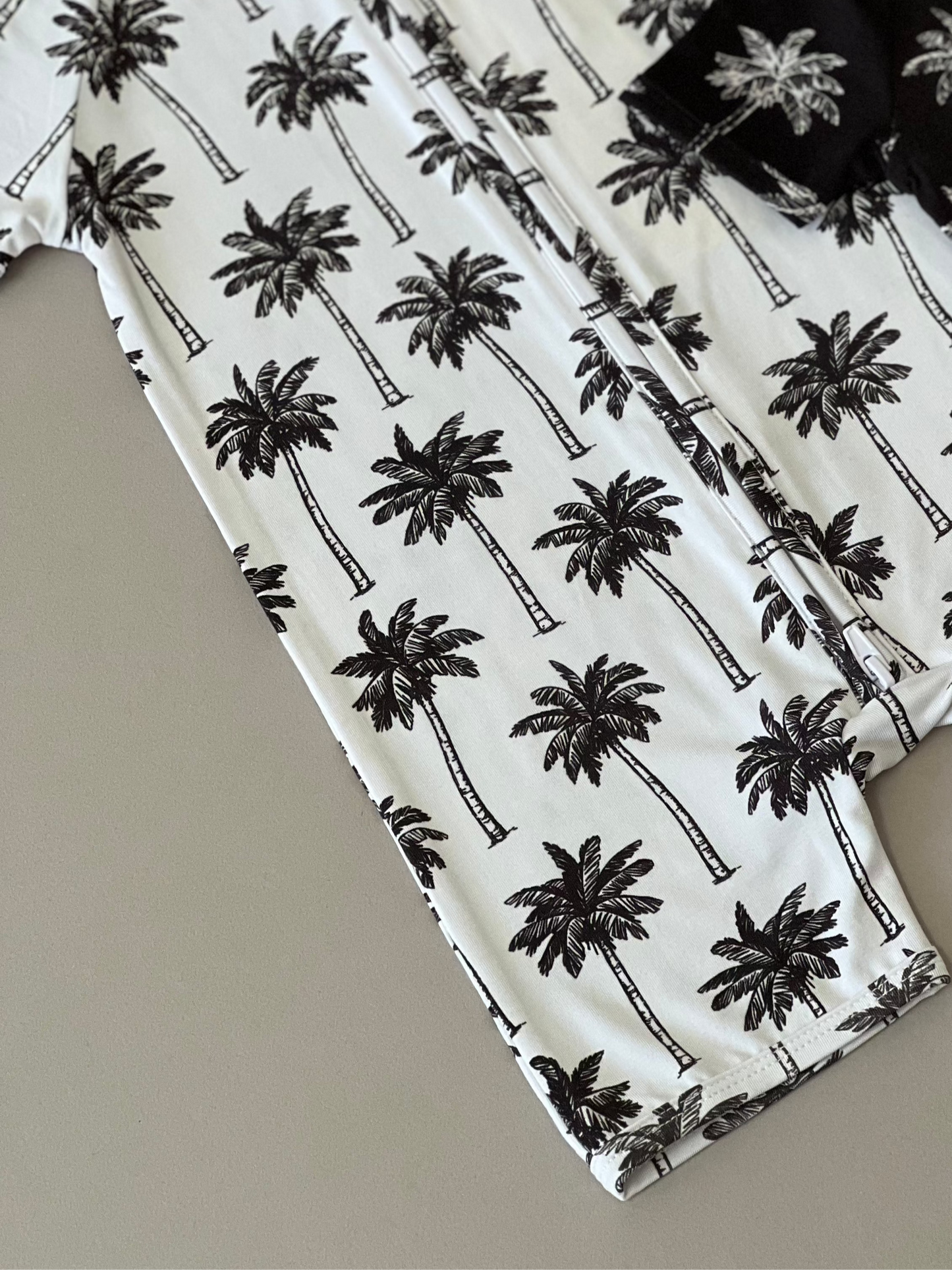 white palm bamboo pajamas // SHORTIE