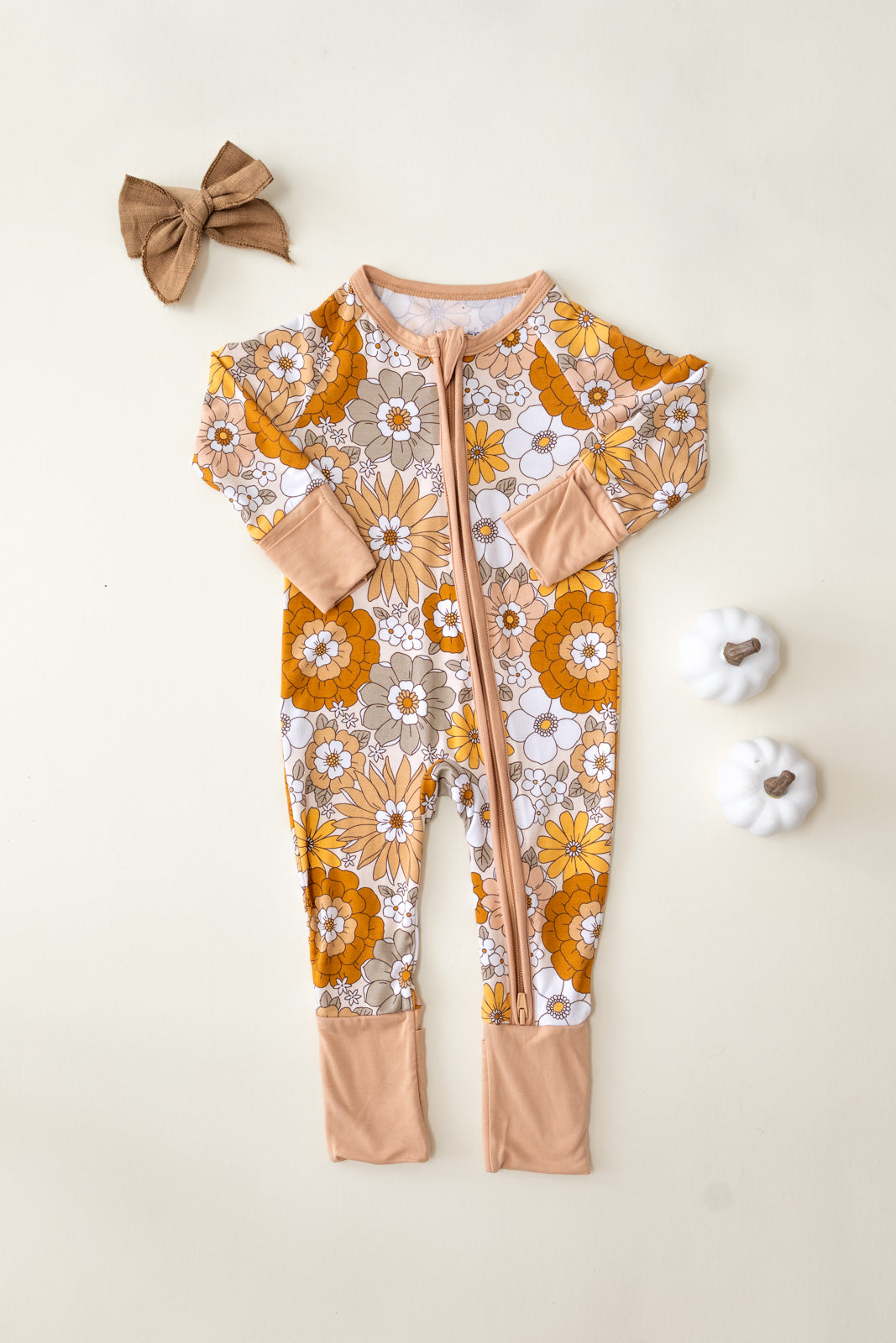 petal pop bamboo pajamas // ZIPPY