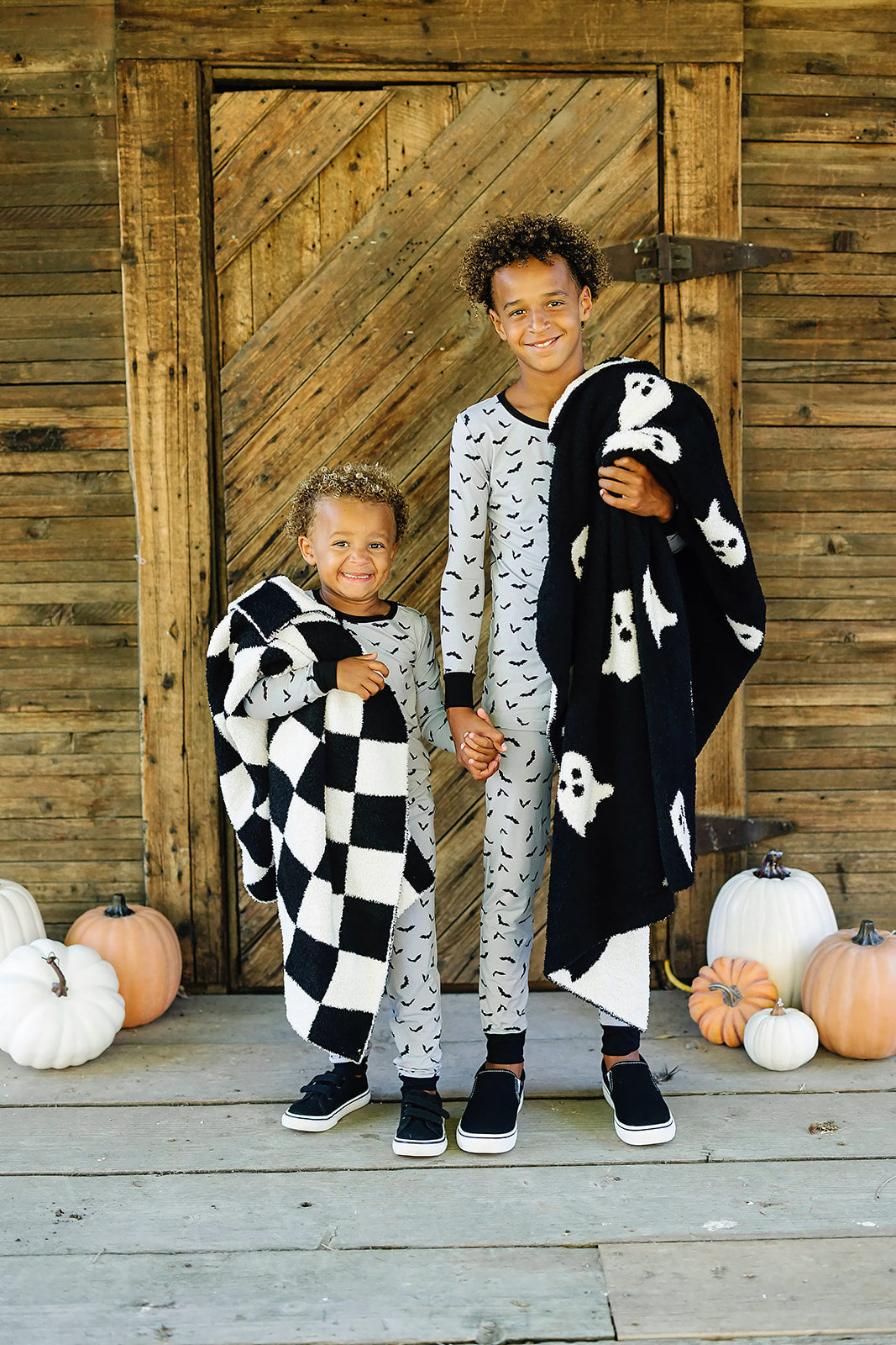 bats bamboo pajamas // LONG-SLEEVE TWO-PIECE SET