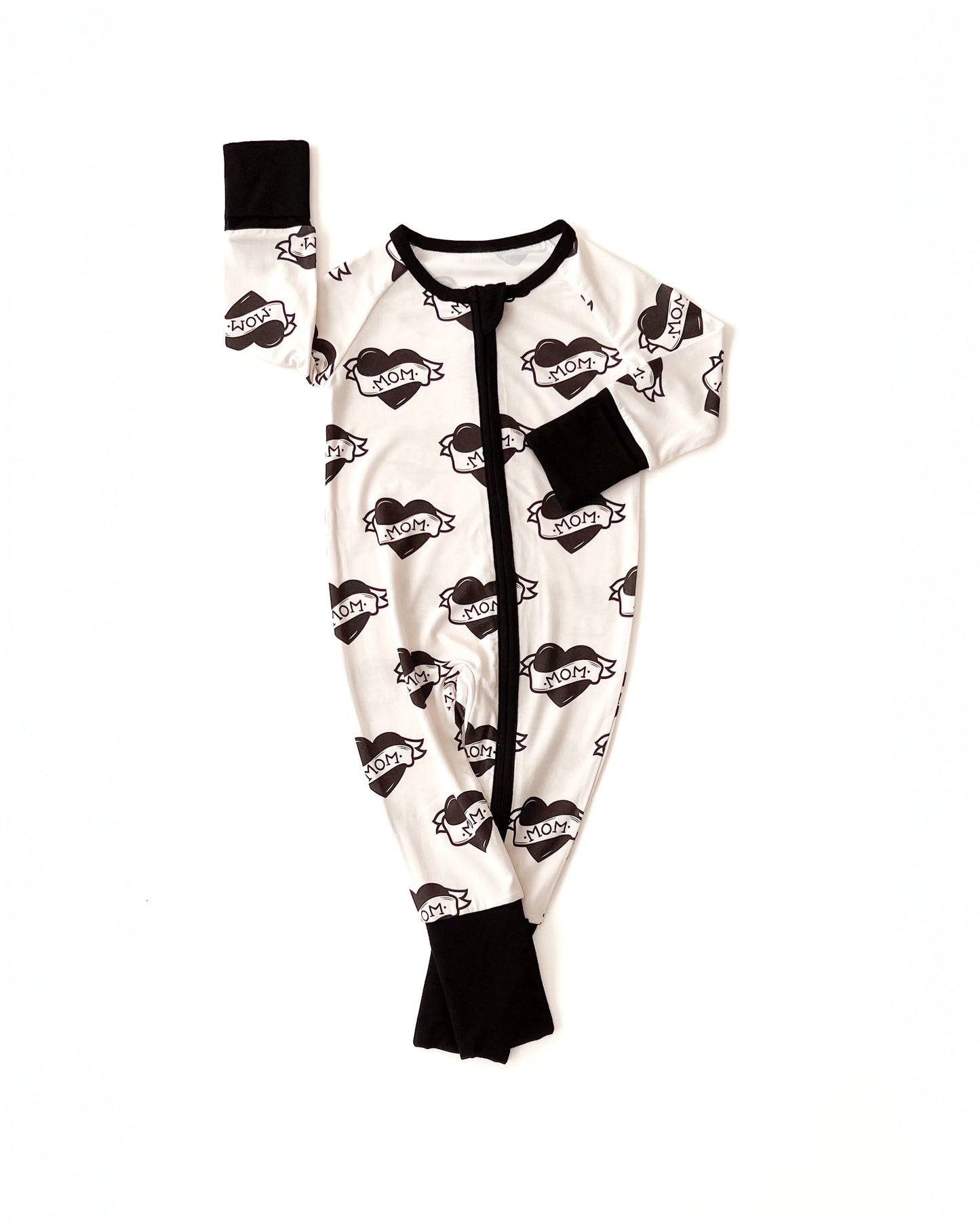 mom tattoo bamboo pajamas // ZIPPY