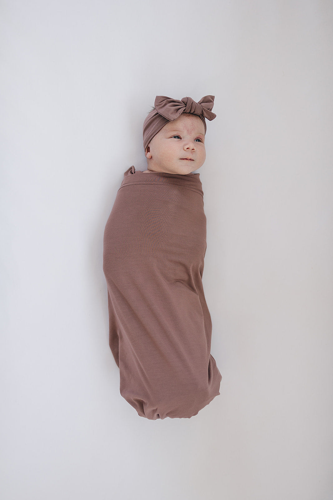 bamboo stretch swaddle // plum