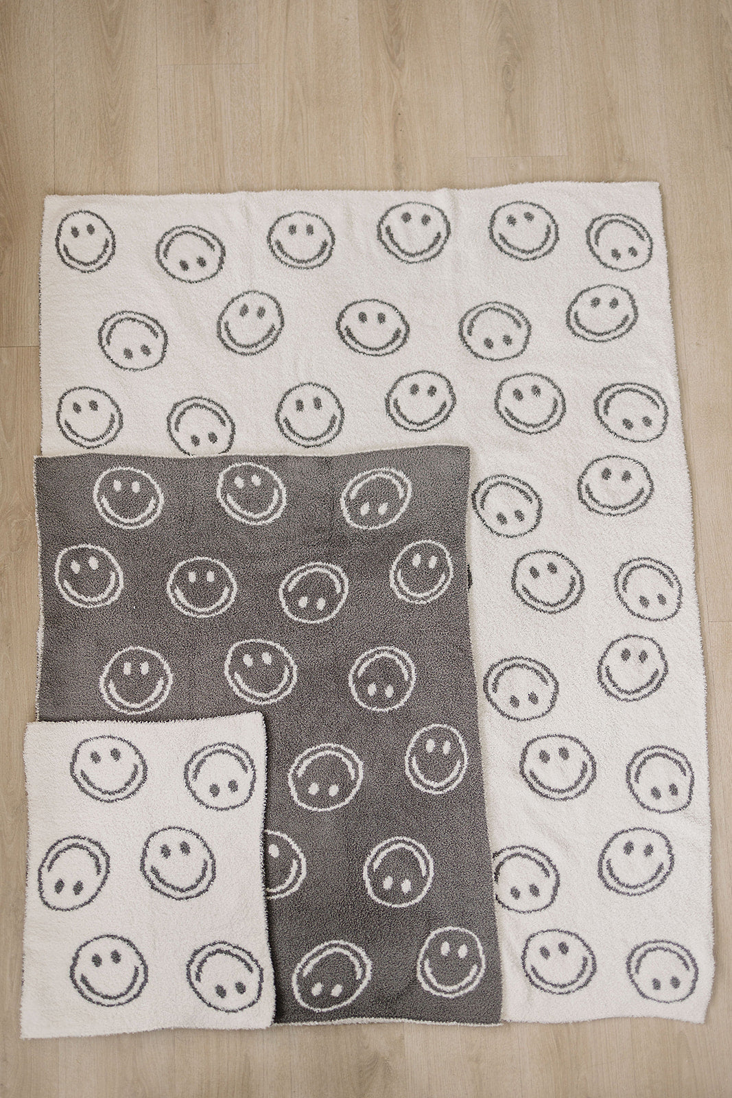 plush blanket // charcoal smiley