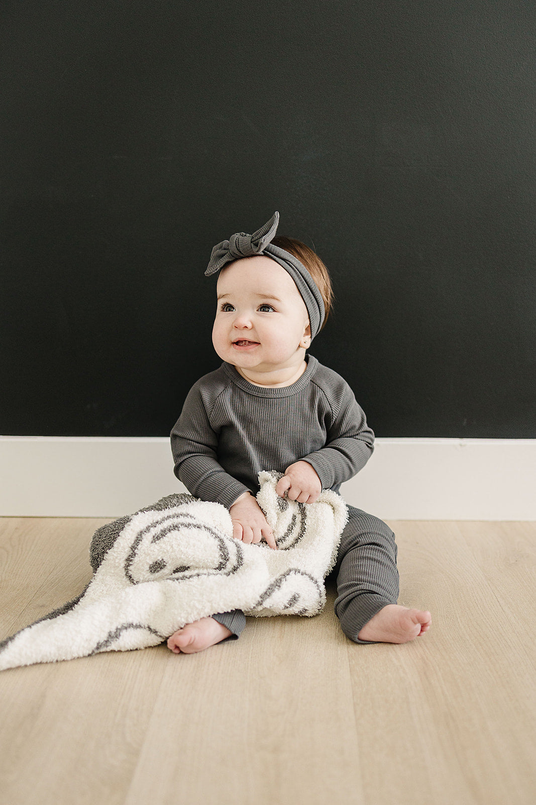 plush blanket // charcoal smiley