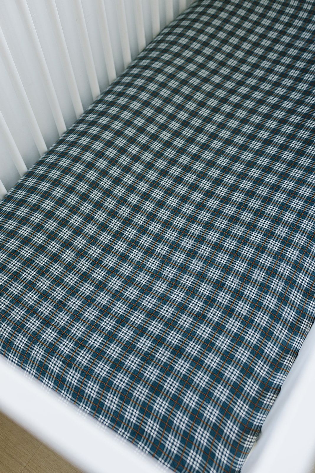 muslin crib sheet // navy plaid