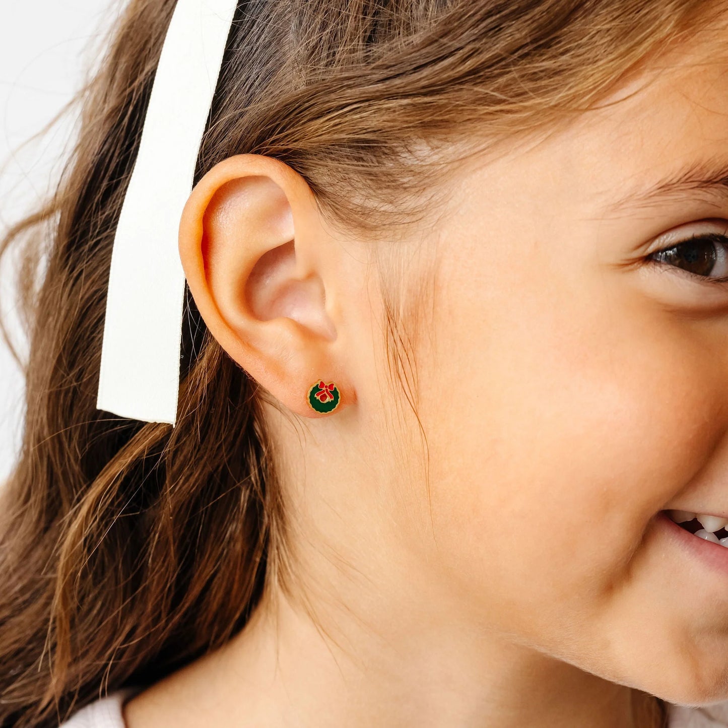 18k gold flat back studs // wreath