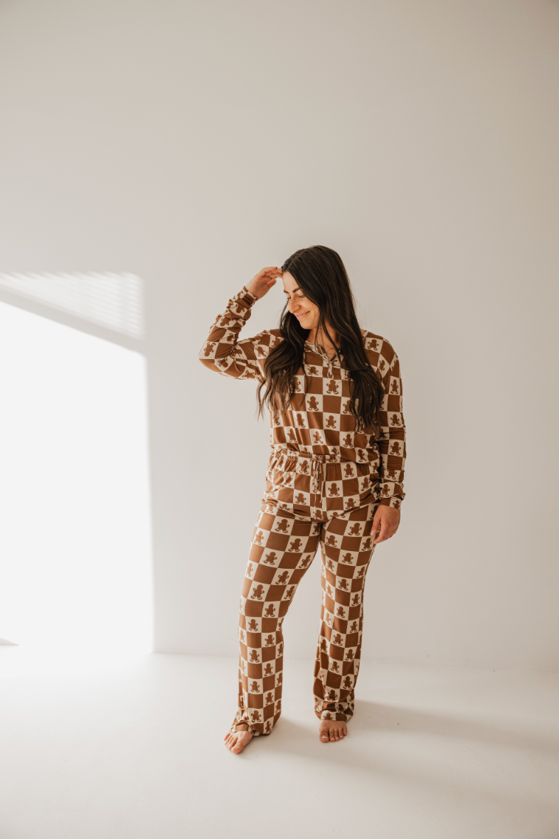 women’s bamboo pajamas // gingerbread checkerboard (*matching baby available*)