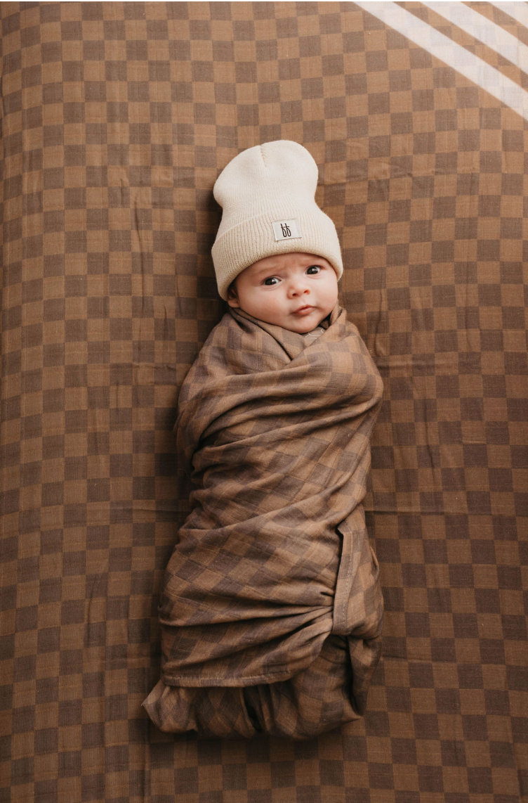 muslin swaddle // faded brown checkerboard