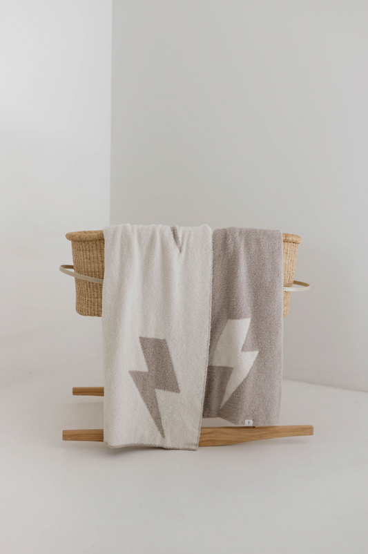 plush blanket // monsoon