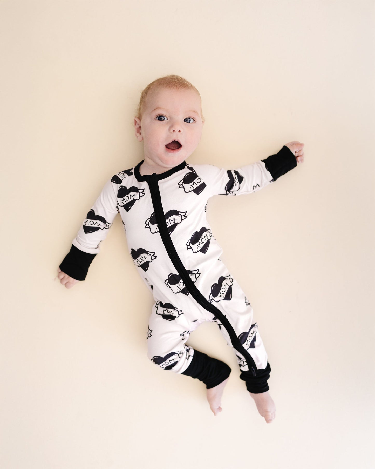 mom tattoo bamboo pajamas // ZIPPY