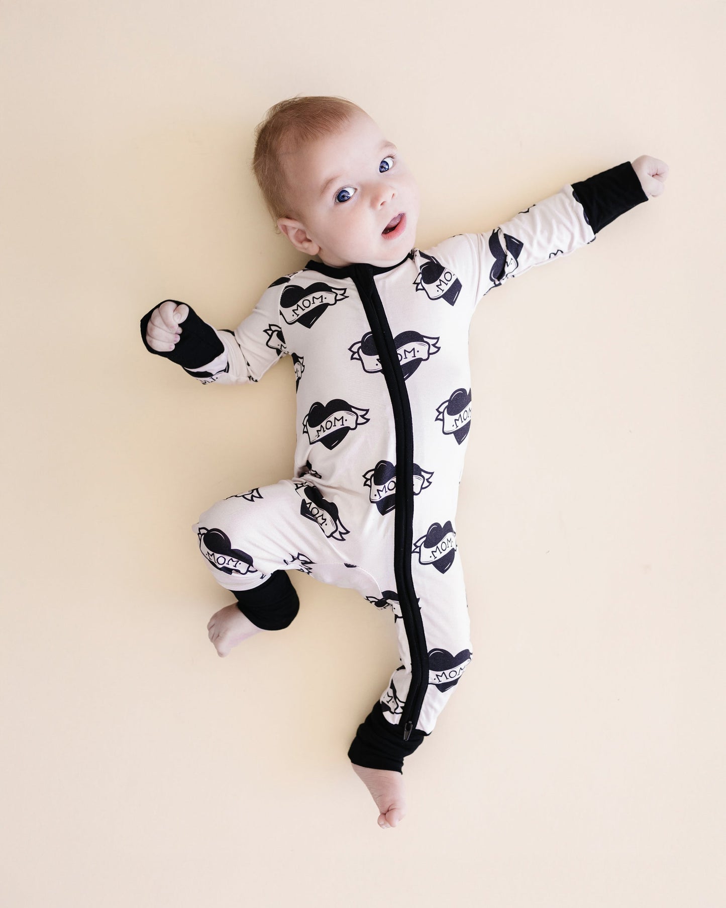 mom tattoo bamboo pajamas // ZIPPY