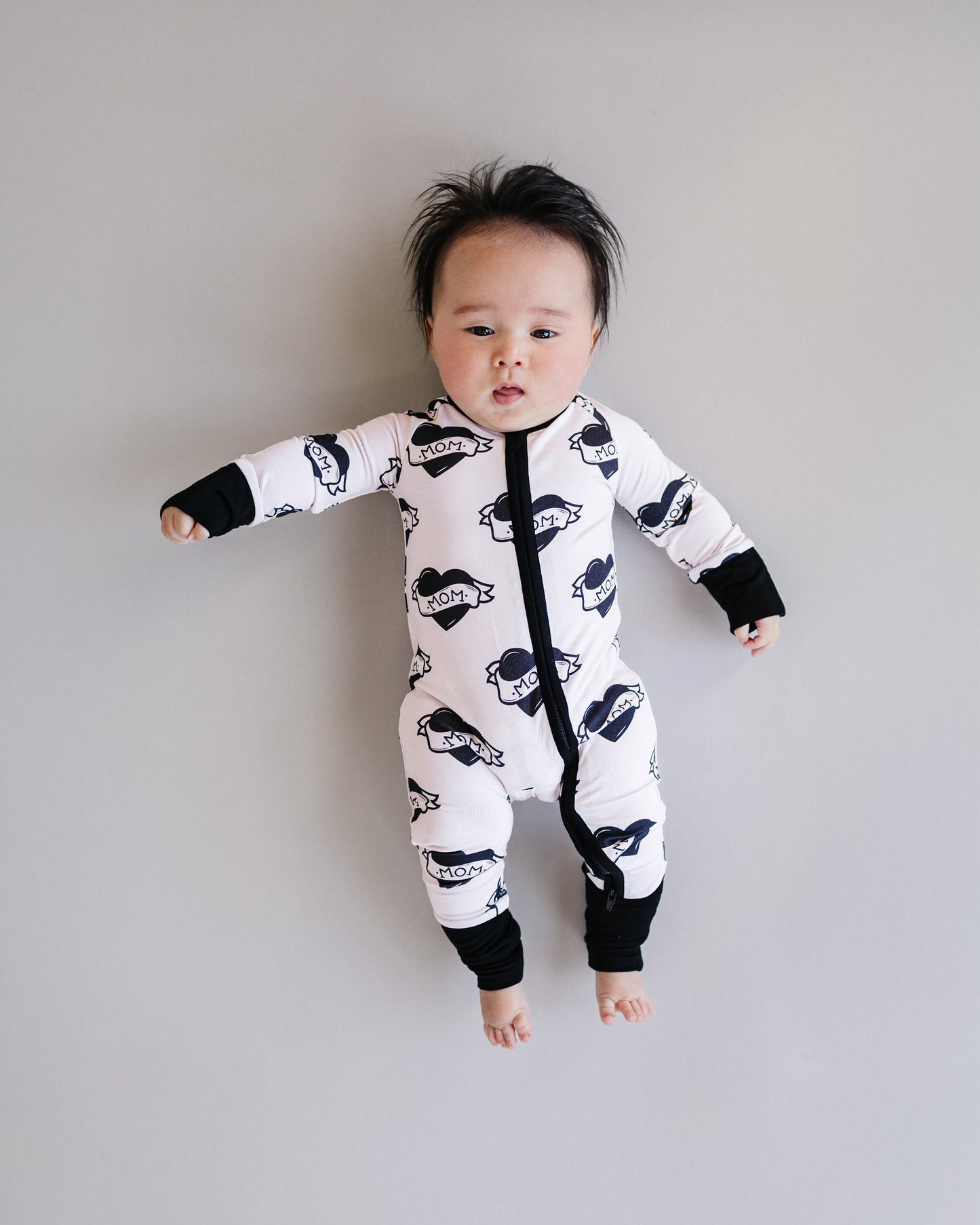 mom tattoo bamboo pajamas // ZIPPY