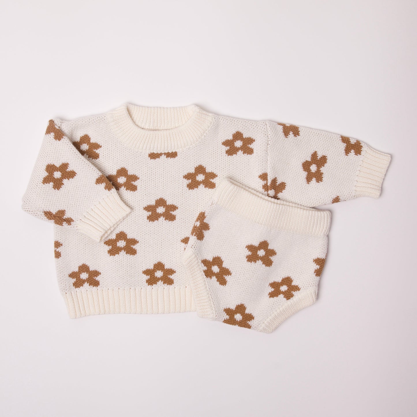 daisy knit set // white