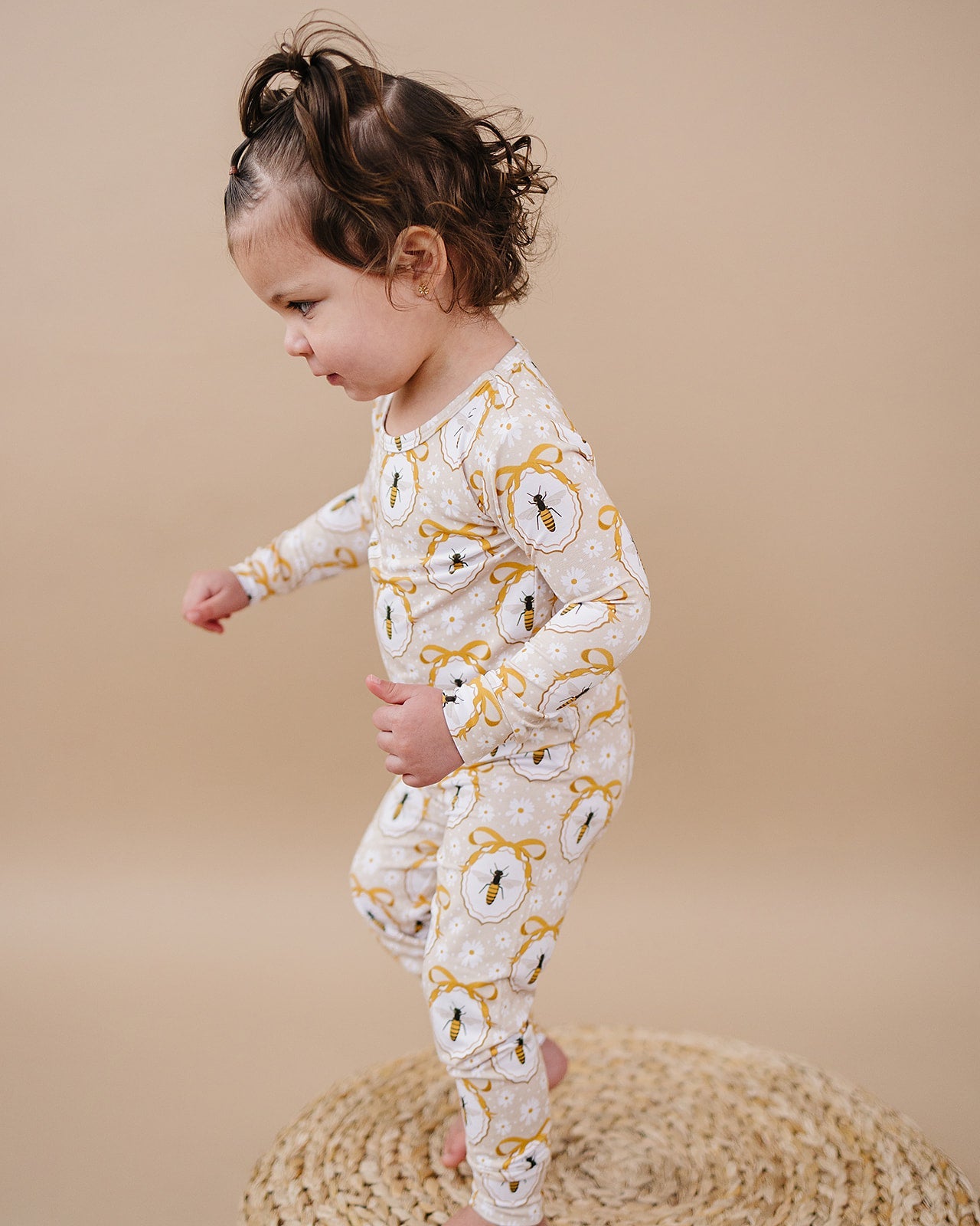 honey bee bamboo pajamas // LONG-SLEEVE TWO-PIECE SET