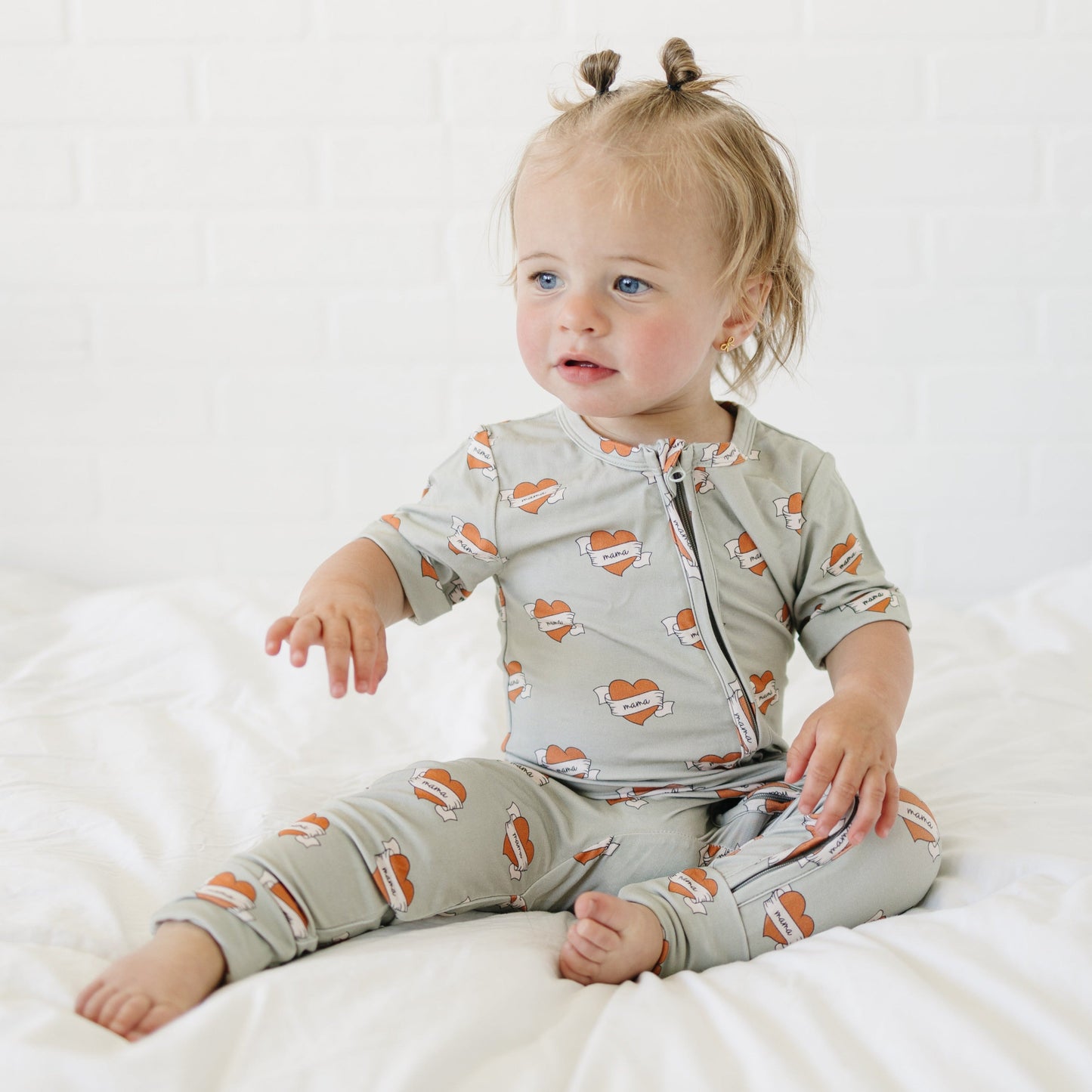 mama tattoo hearts bamboo pajamas // SHORT-SLEEVE ZIPPY