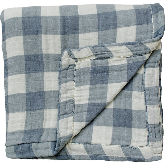 muslin quilt // dusty blue gingham