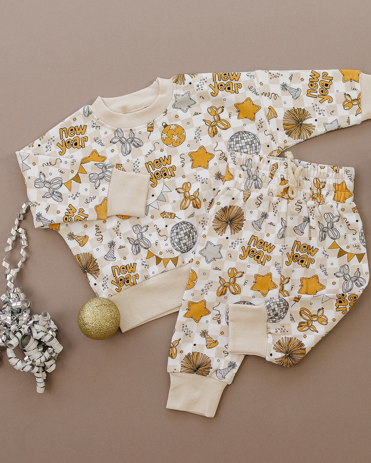 jogger set // new year vibes