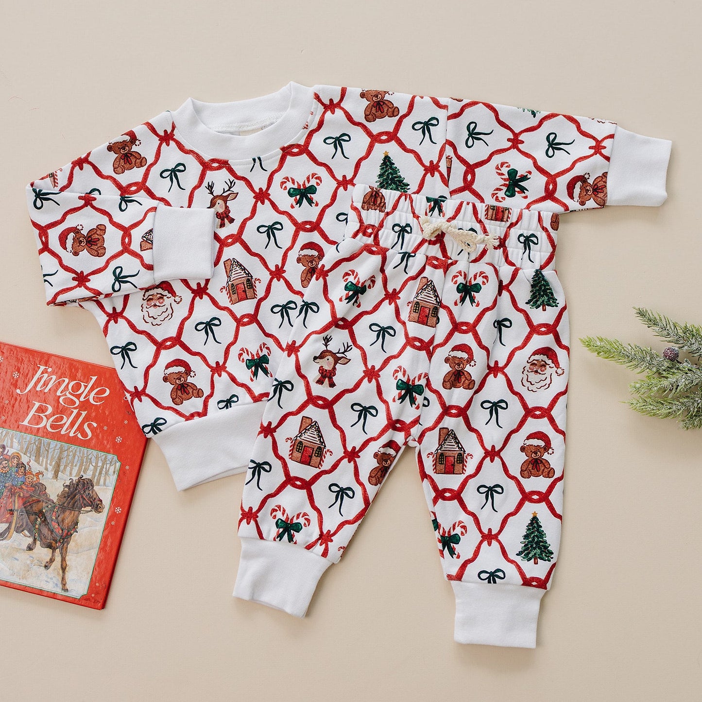 jogger set // christmas bear
