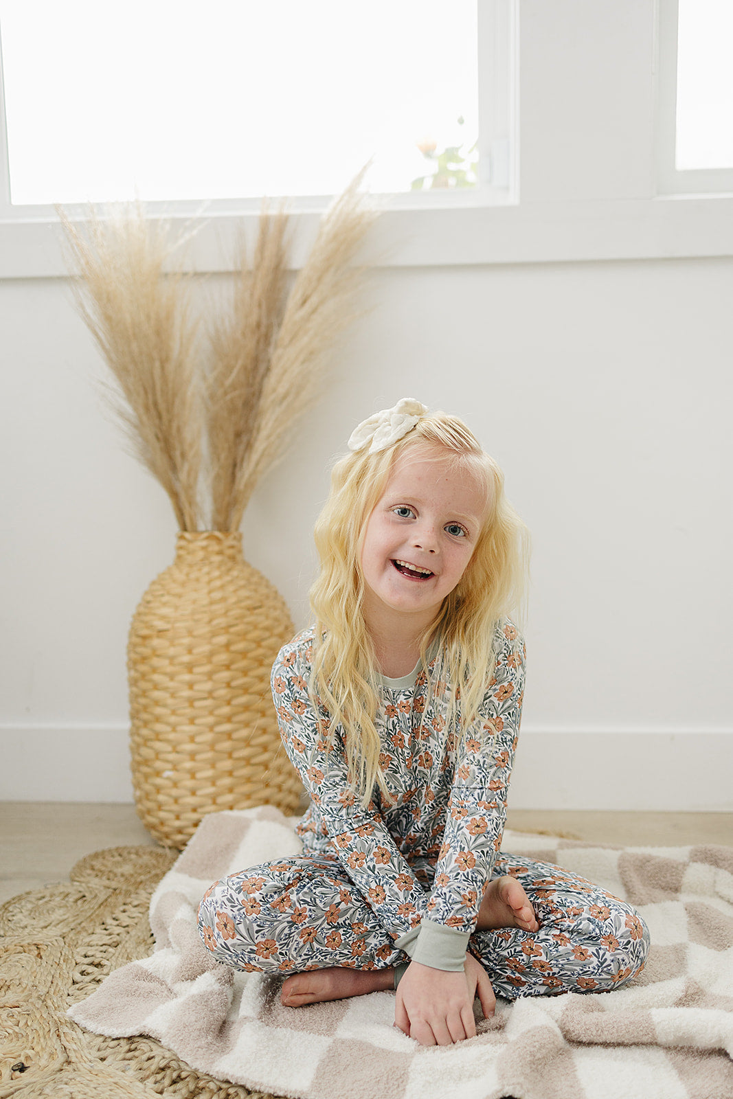 dainty meadow bamboo pajamas // LONG-SLEEVE TWO-PIECE SET