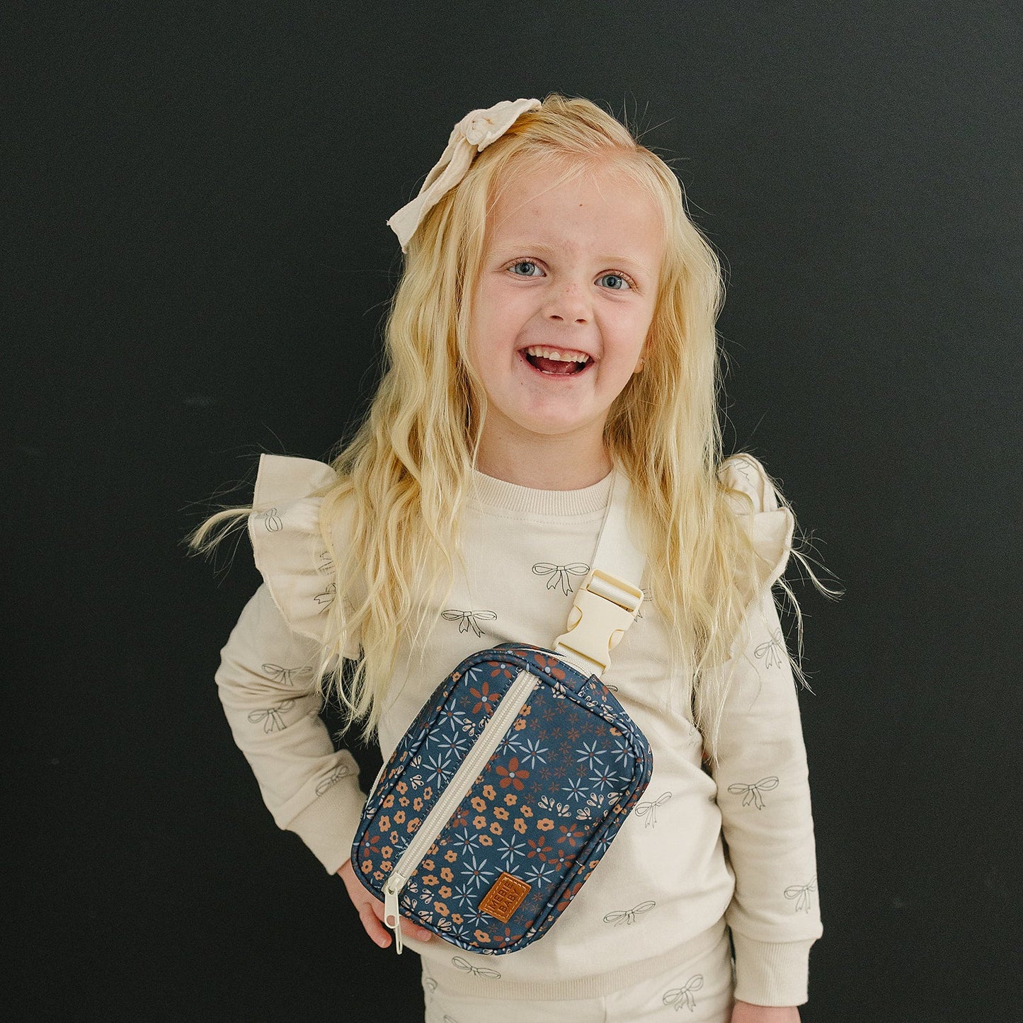 mini fanny pack // navy floral
