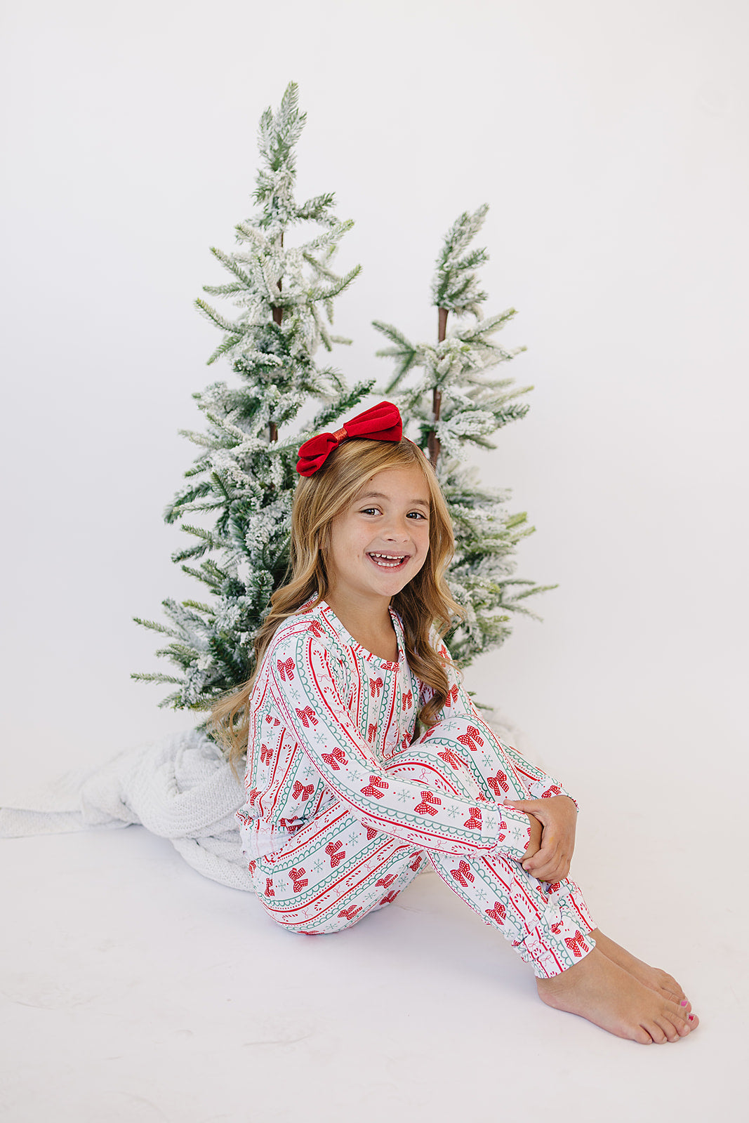 candy cane bows bamboo pajamas // LONG-SLEEVE TWO-PIECE SET