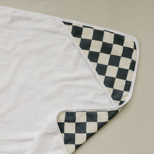 muslin hooded towel // charcoal checkered