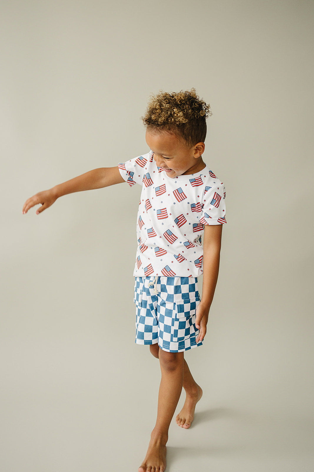 cargo shorts set // patriotic vibes (sizing up to 8/9y)