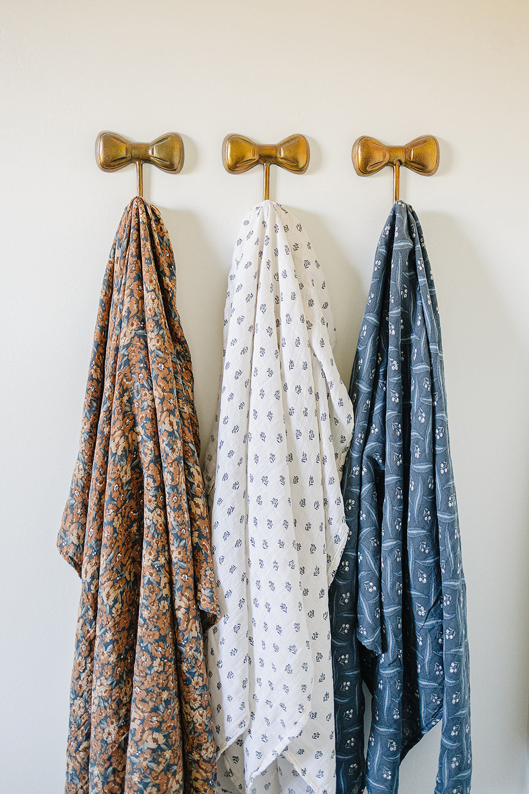muslin swaddle blanket // navy berry