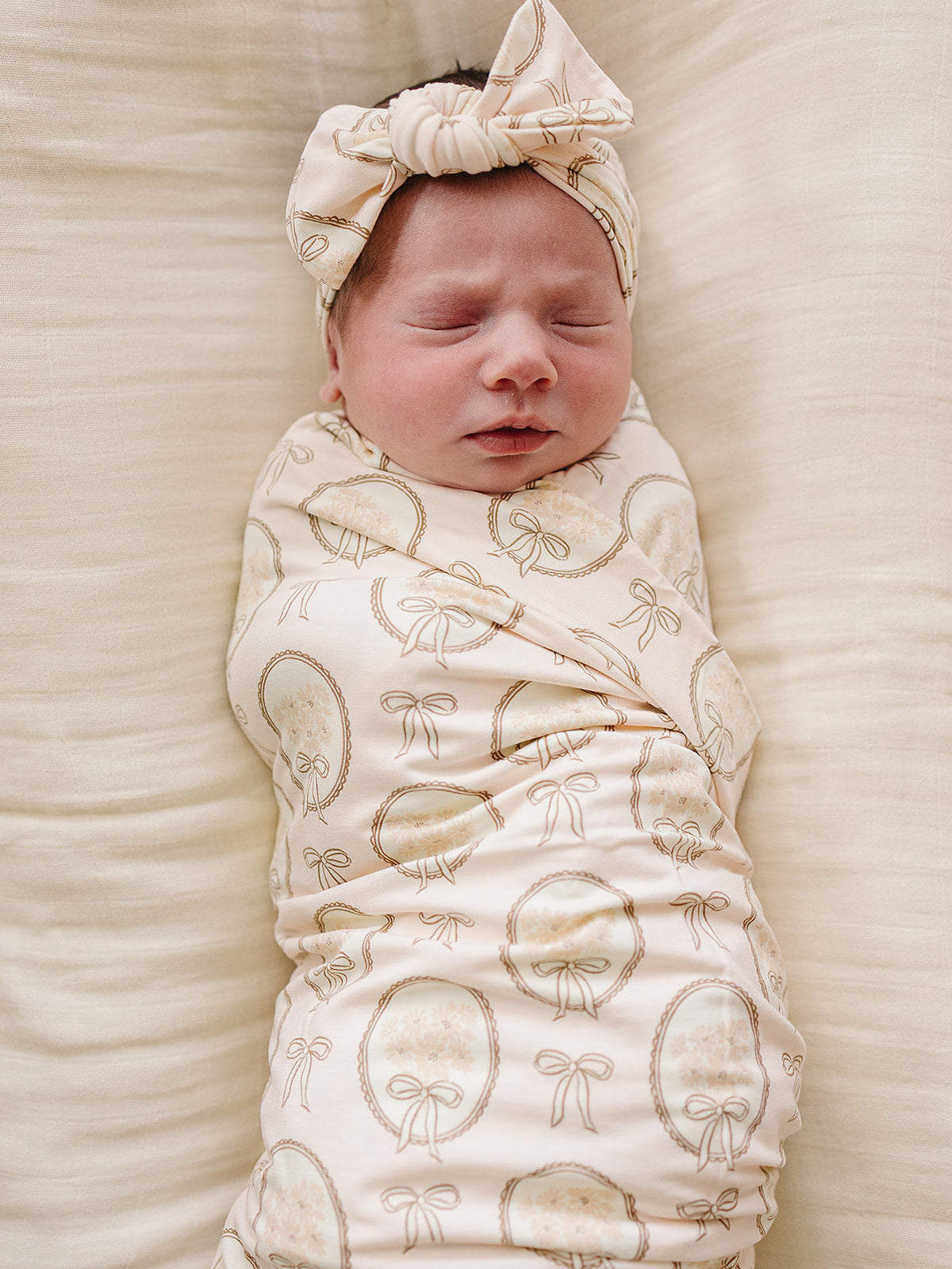 bamboo stretch swaddle // vintage bouquet