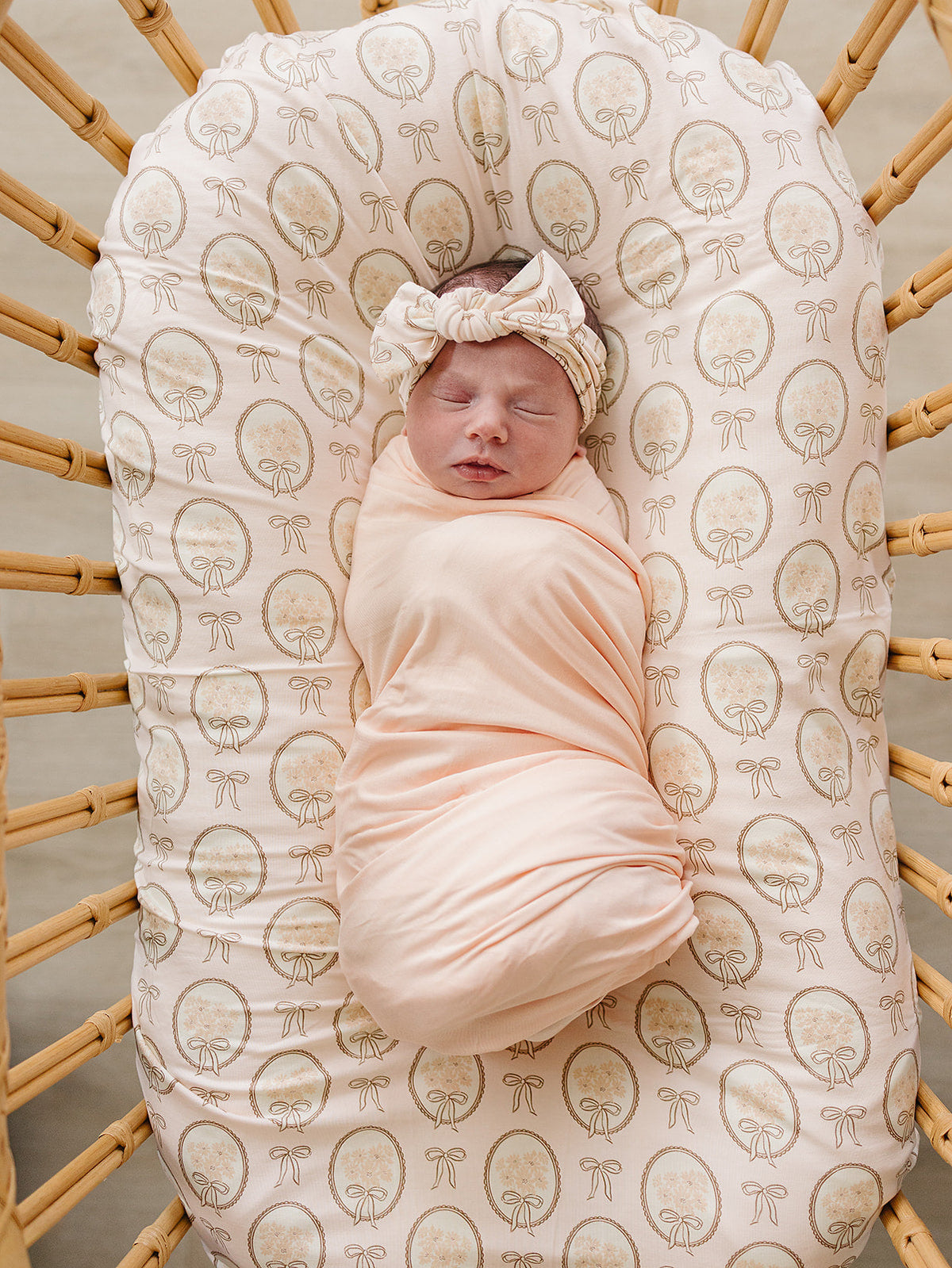 bamboo stretch swaddle // vintage bouquet