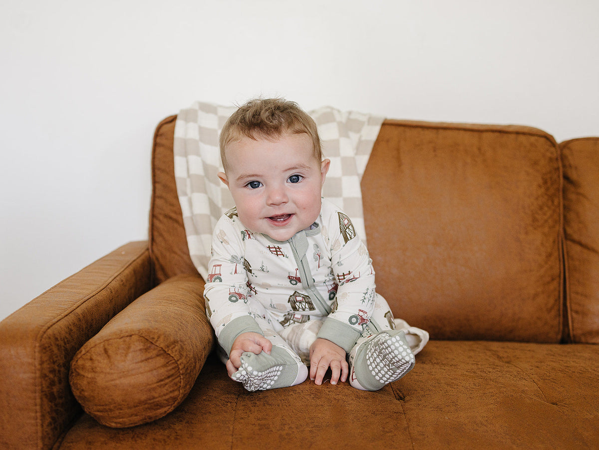 farmhouse bamboo pajamas // ZIPPY