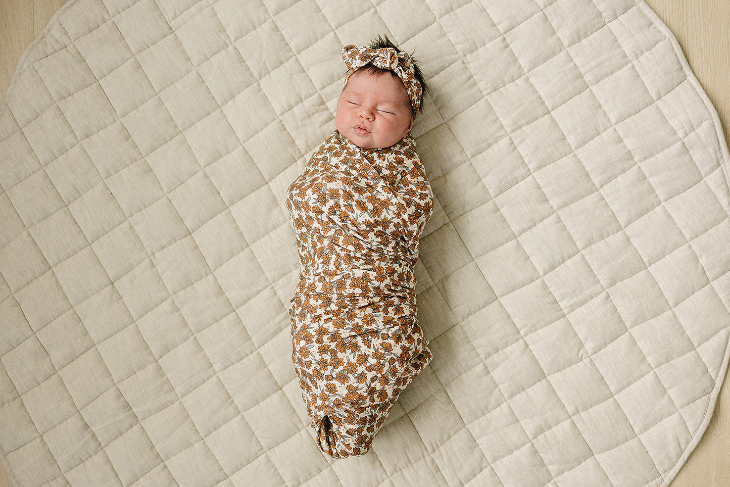 bamboo stretch swaddle // cream magnolia