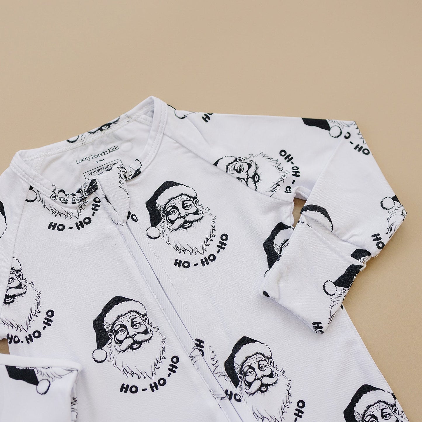 cool santa bamboo pajamas // ZIPPY