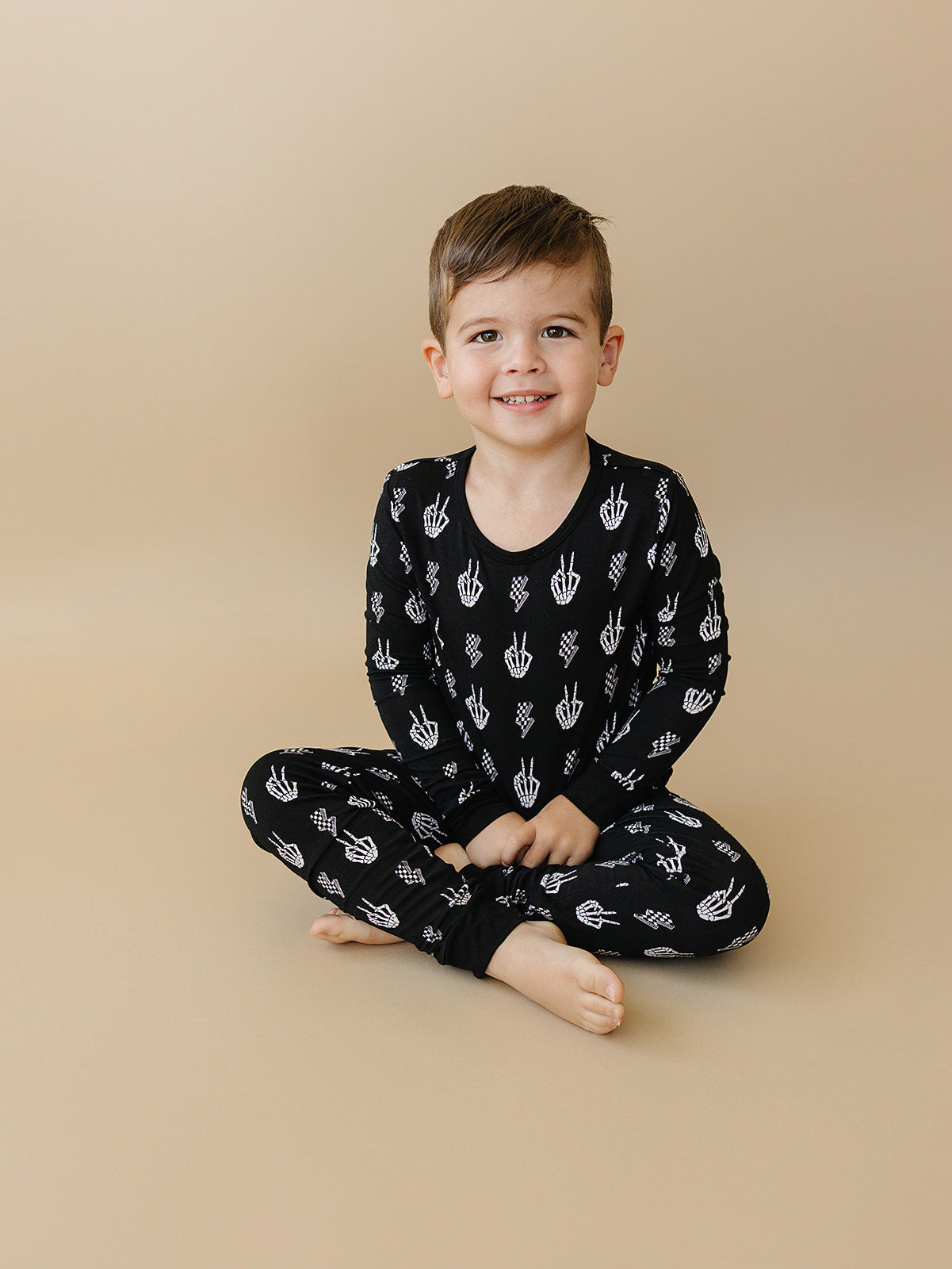 skelly vibes bamboo pajamas // LONG-SLEEVE TWO-PIECE SET
