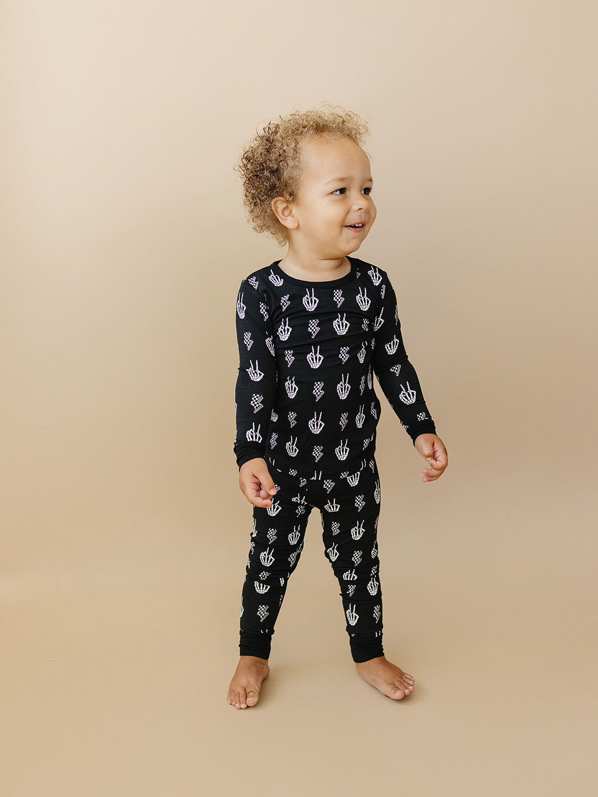 skelly vibes bamboo pajamas // LONG-SLEEVE TWO-PIECE SET