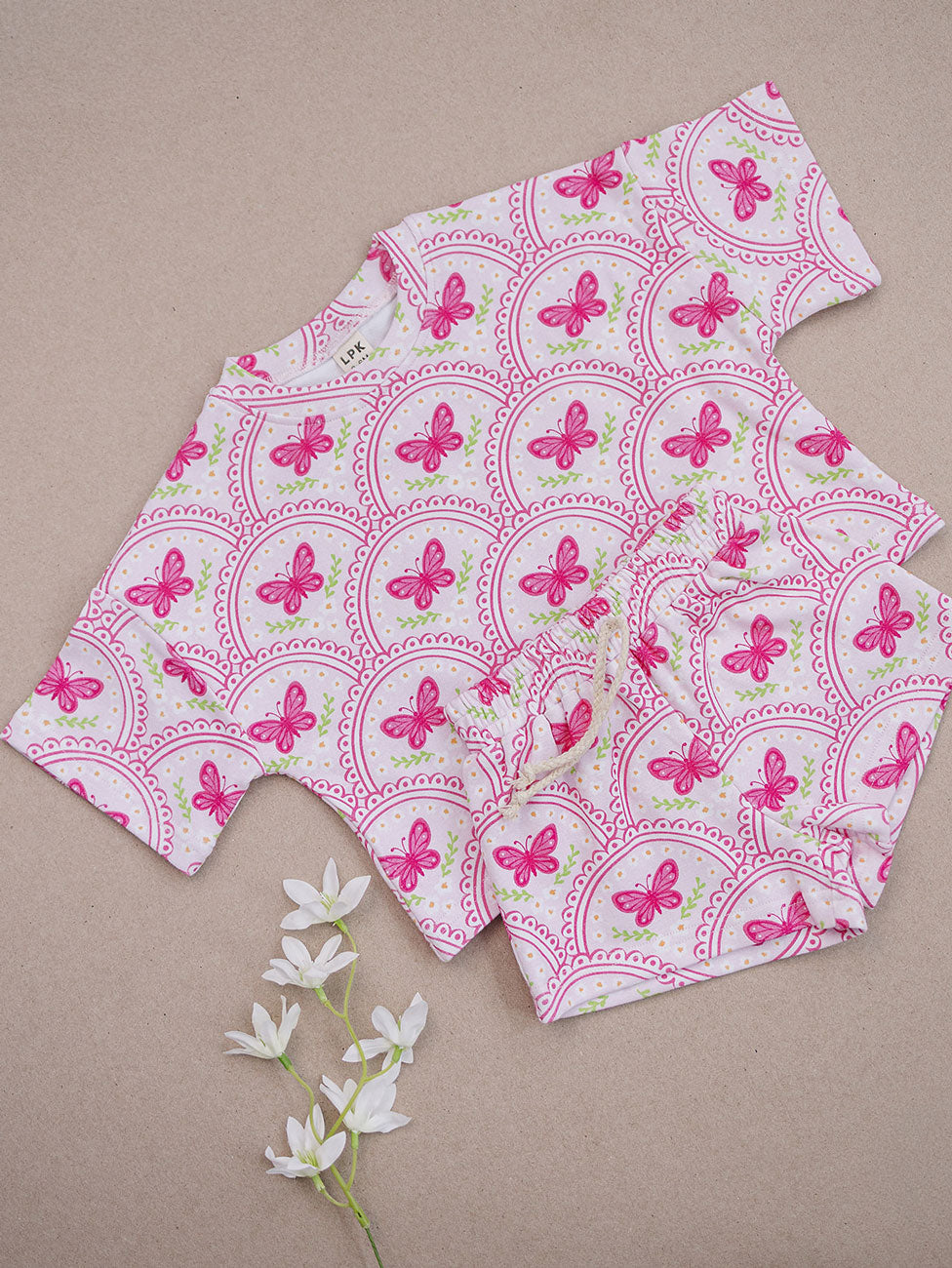 shorts set // pink butterfly