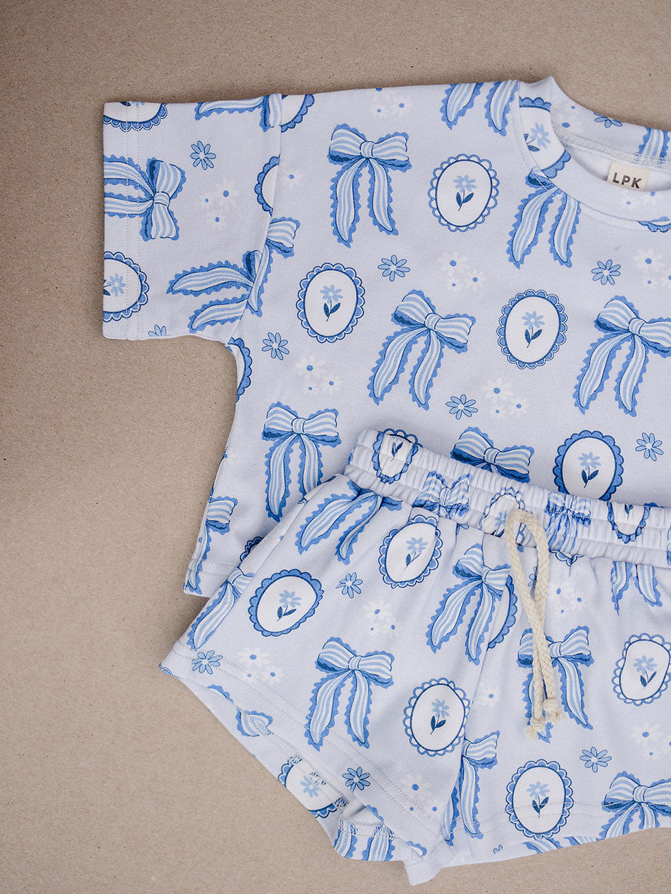 shorts set // blue bow