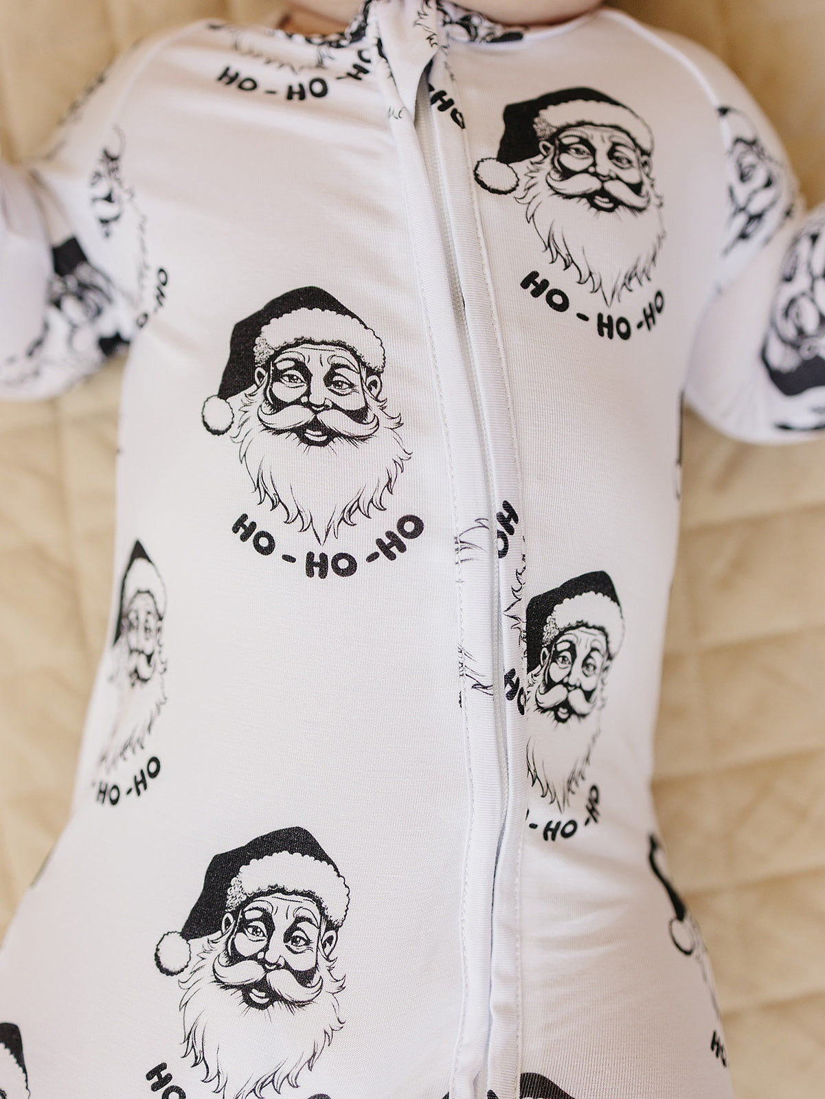 cool santa bamboo pajamas // ZIPPY