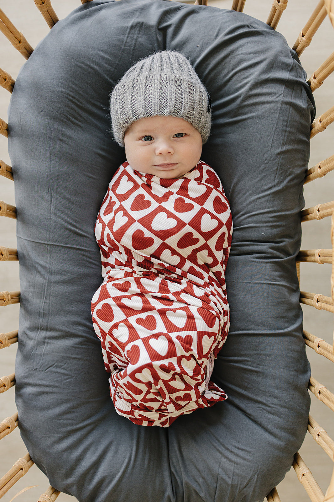 bamboo stretch swaddle // checkered hearts