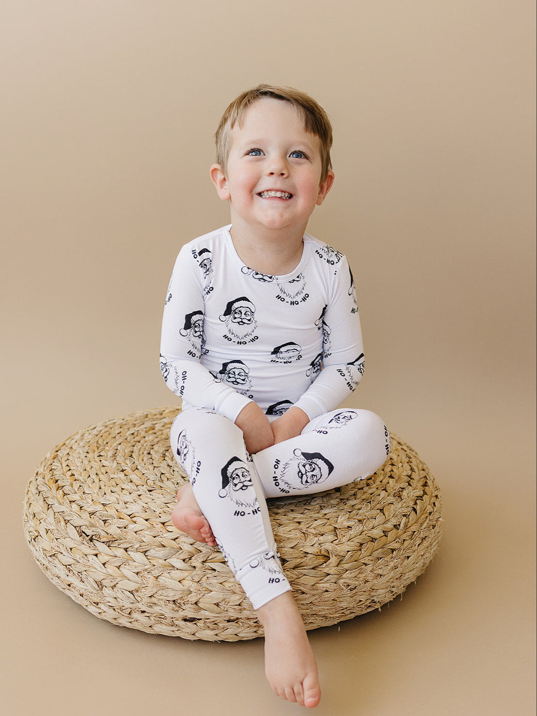 cool santa bamboo pajamas // LONG-SLEEVE TWO-PIECE SET