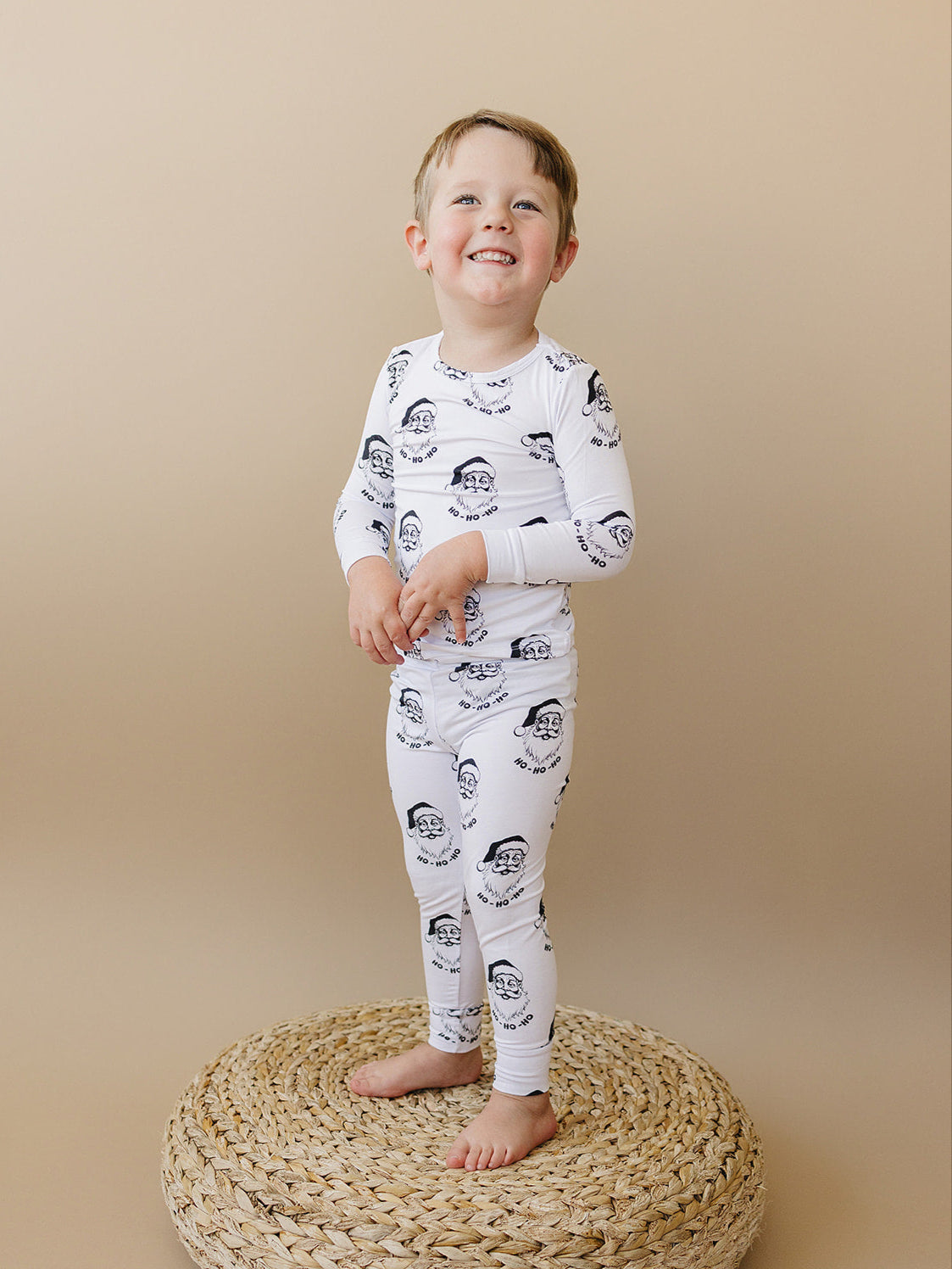cool santa bamboo pajamas // LONG-SLEEVE TWO-PIECE SET