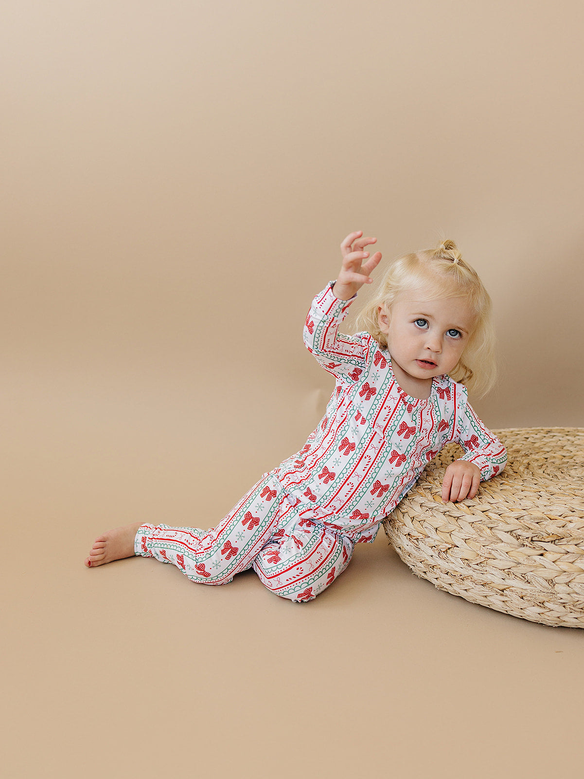 candy cane bows bamboo pajamas // LONG-SLEEVE TWO-PIECE SET