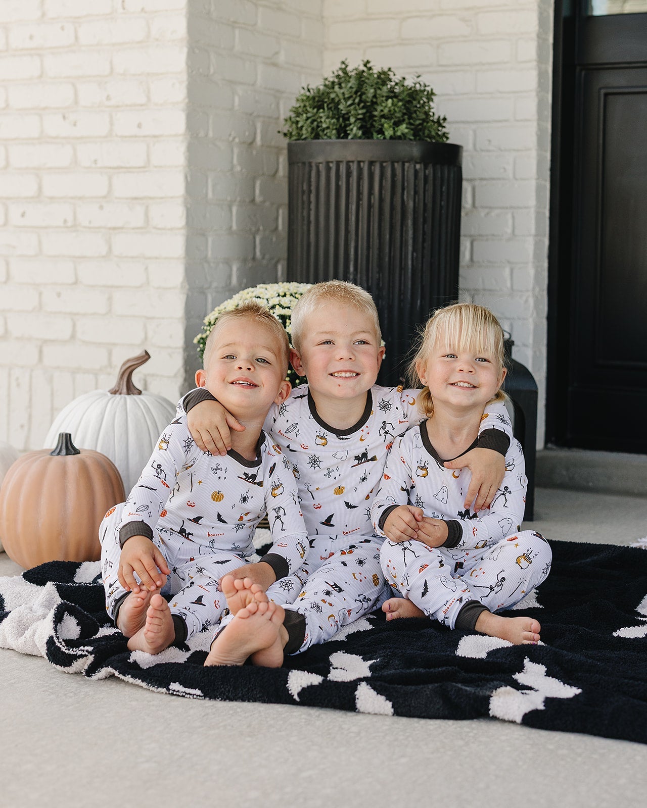 halloween bamboo pajamas // LONG-SLEEVE TWO-PIECE SET