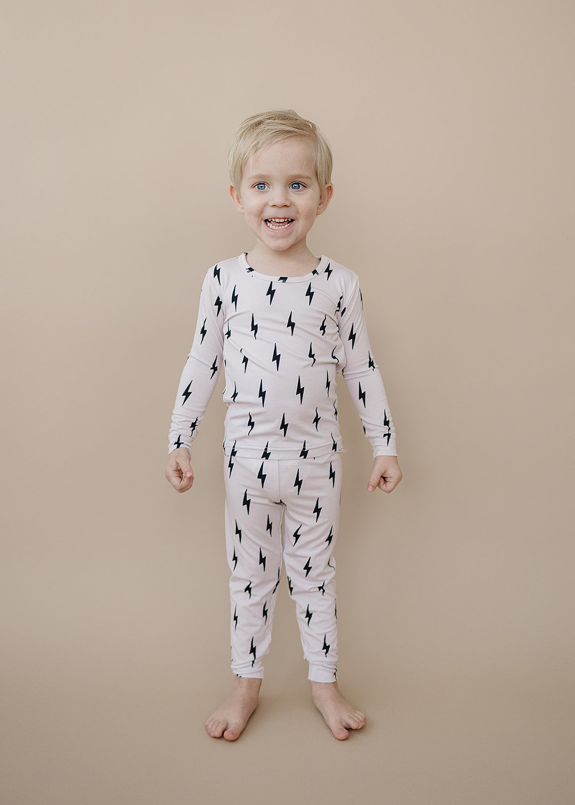 little bolt bamboo pajamas // LONG-SLEEVE TWO-PIECE SET